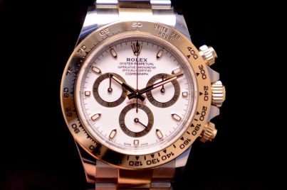 Vendita orologi da polso nuovi e usati da collezione da uomo e da donna.  Mazzoleni Orologi.