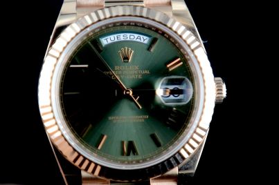 Rolex Day-Date 40  Everose  Olive Dial Oro rosa 228235